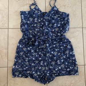 Loft Womens V neck romper